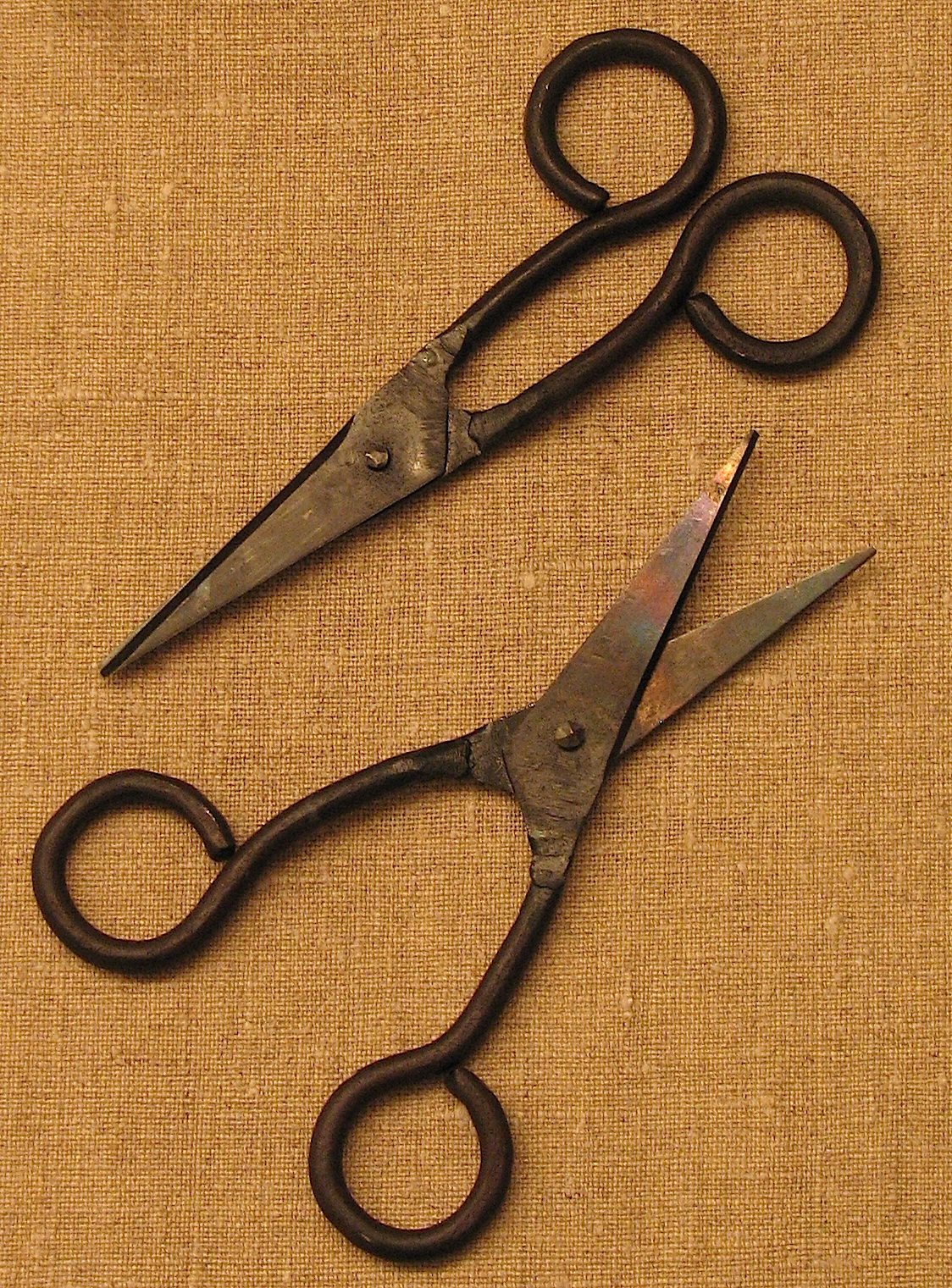 Scissors, 5.25" - Click Image to Close